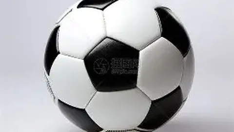 艾莉李彩桦离婚后生活低调，选购平价商品度日