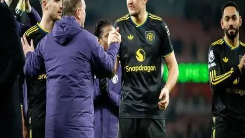 迪亚：败北感伤，伊萨克森荣获MVP当之无愧。